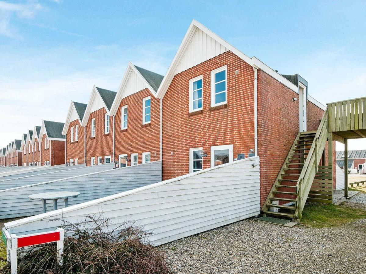 4 Person Holiday Home In R M Sønderby Extérieur photo