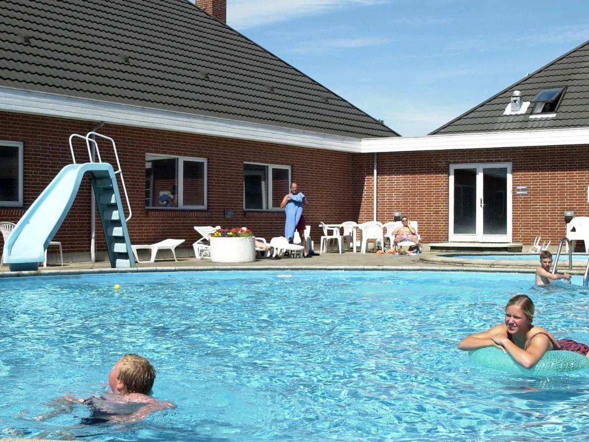 4 Person Holiday Home In R M Sønderby Extérieur photo