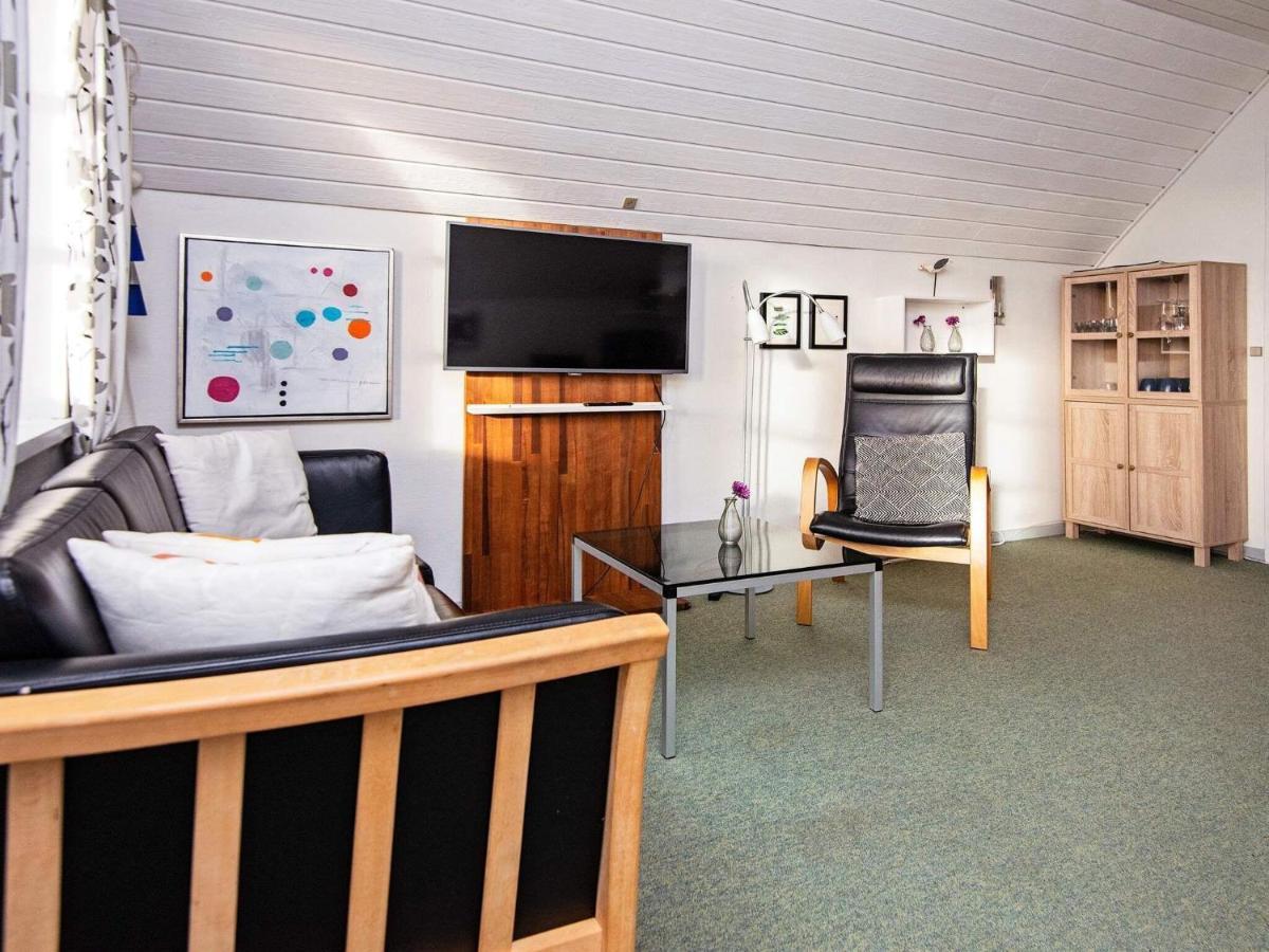 4 Person Holiday Home In R M Sønderby Extérieur photo
